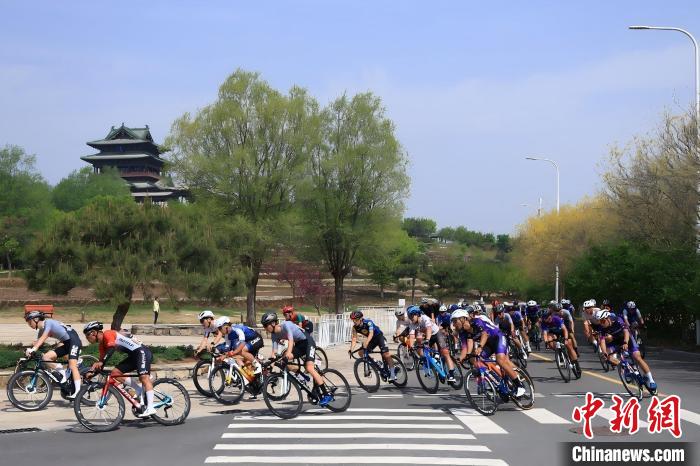 2025年北京世园公园杯京张公路自行车公开赛首站