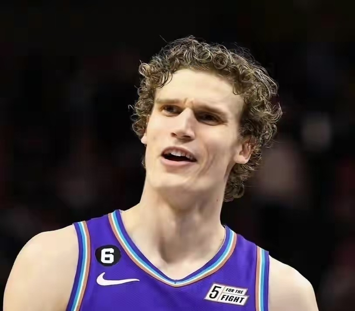 国王队摆烂计划受阻 德罗赞威少或搅局