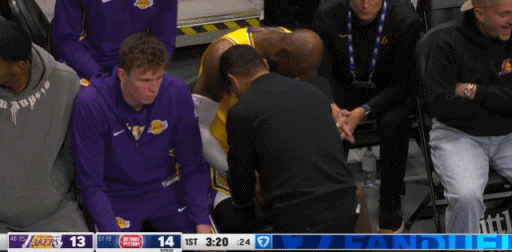 湖人9连胜终结 詹姆斯半场0分 詹金斯爆发逆转活