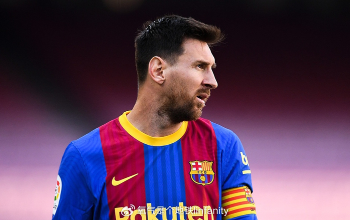 乔·科尔：C罗深夜自省梅西完美无缺，历史第一